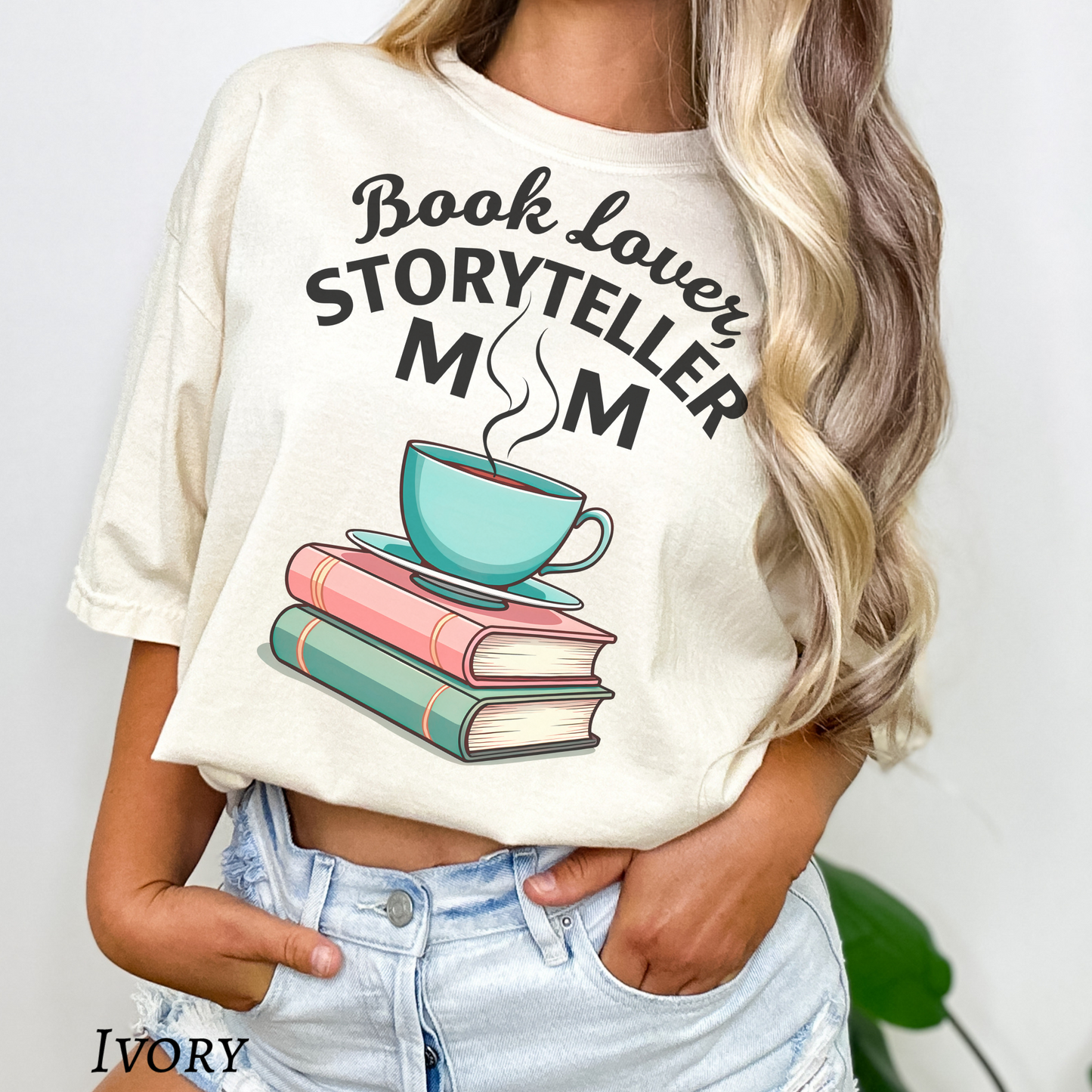 Book Mom T-shirt