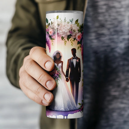 High-resolution tumbler PNG for DIY and POD featuring wedding couple and lush romantic blooms.