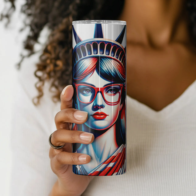 High-resolution Statue of Liberty PNG – perfect for patriotic print-on-demand projects.